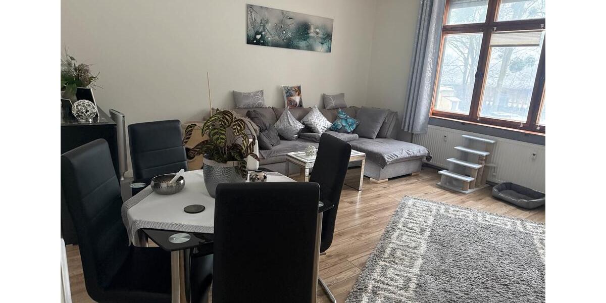 Hochparterre Coswig (Anhalt) - 2 Zimmer, 97 m&sup2;, 960&euro; | Angebot:24828100