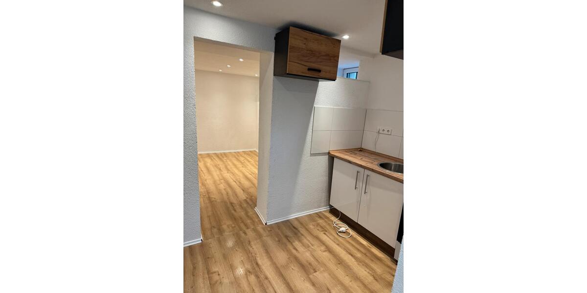Etagenwohnung Tübingen Derendingen - 1.5 Zimmer, 25 m&sup2;, 800&euro; | Angebot:26666011