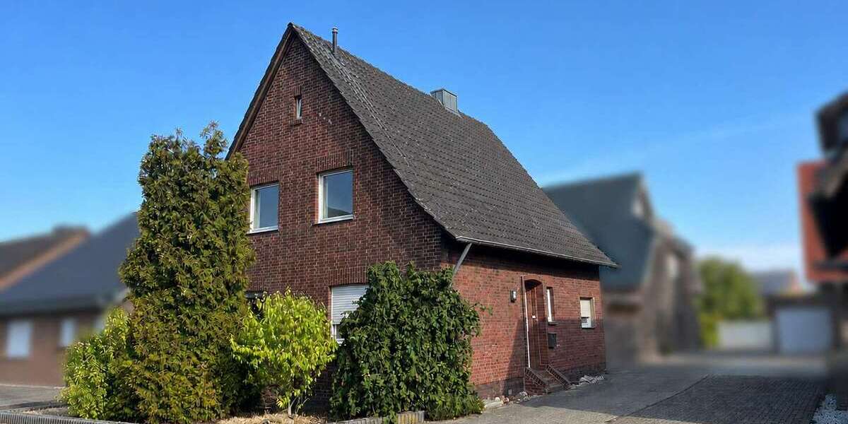 Einfamilienhaus Bocholt - 4 Zimmer, 120 m&sup2;, 1.115&euro; | Angebot:27281158