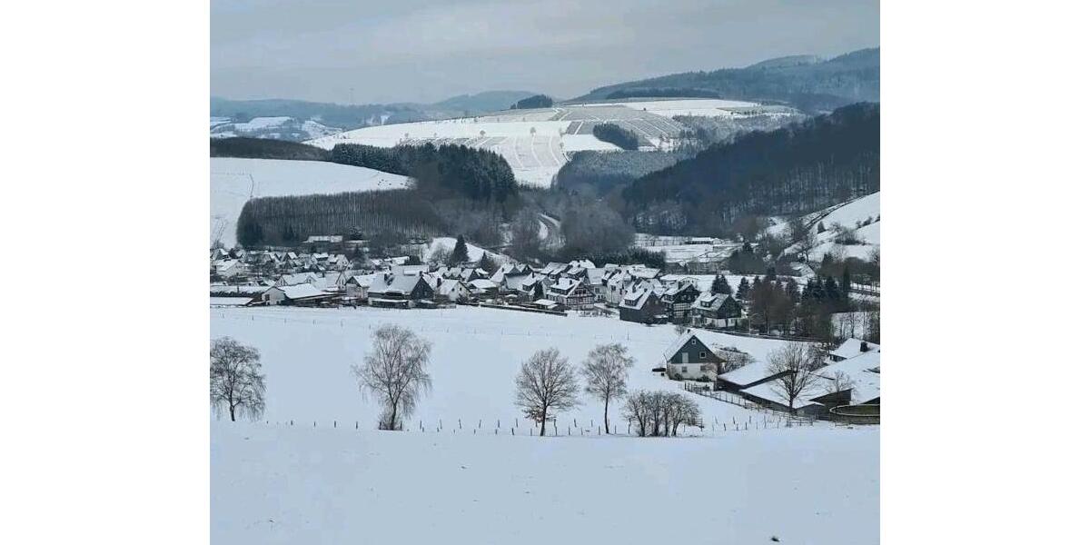 Etagenwohnung Schmallenberg - 3 Zimmer, 85 m&sup2;, 900&euro; | Angebot:25967603