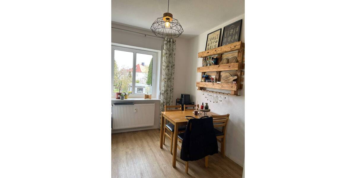 Etagenwohnung Böhlen - 2 Zimmer, 47 m&sup2;, 385&euro; | Angebot:26065973