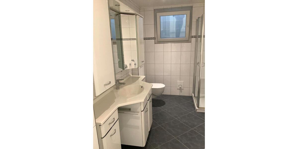Erdgeschoßwohnung Siegen Eiserfeld - 2 Zimmer, 87 m&sup2;, 1.100&euro; | Angebot:25780055