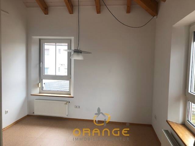 Etagenwohnung Saal an der Donau Saal - 2 Zimmer, 99 m&sup2;, 790&euro; | Angebot:26402088