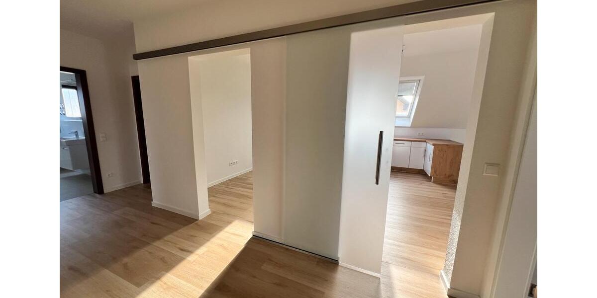 Etagenwohnung Ottersweier - 4 Zimmer, 102 m&sup2;, 1.280&euro; | Angebot:24868697