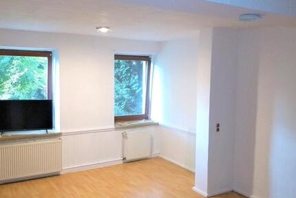 3-Zimmer-Wohnung in Tröglitz, 100m² für 390€, 590€ warm 3 zimmer