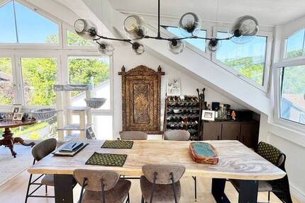 4,5-Zimmer-Wohnung mit traumhafter Aussicht in ruhiger Lage