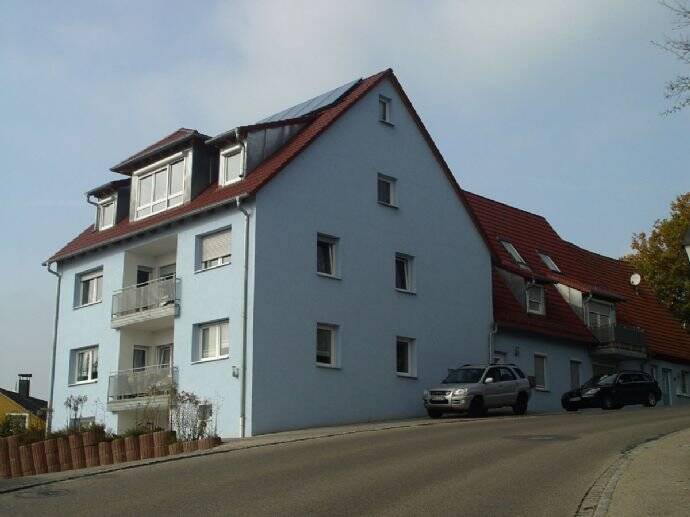 Etagenwohnung Absberg - 3 Zimmer, 75 m&sup2;, 790&euro; | Angebot:26043250