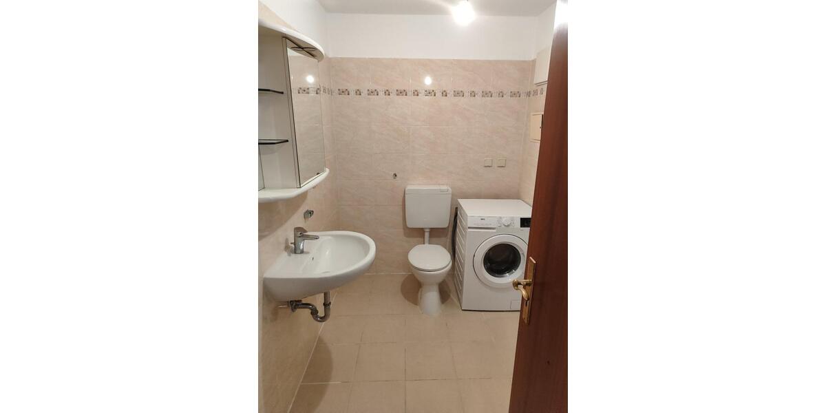 Erdgeschoßwohnung Zwenkau - 2 Zimmer, 51 m&sup2;, 550&euro; | Angebot:26041887