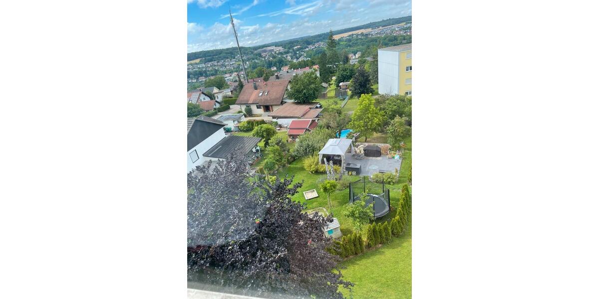 Etagenwohnung Osterburken - 5 Zimmer, 160 m&sup2;, 1.300&euro; | Angebot:26089148