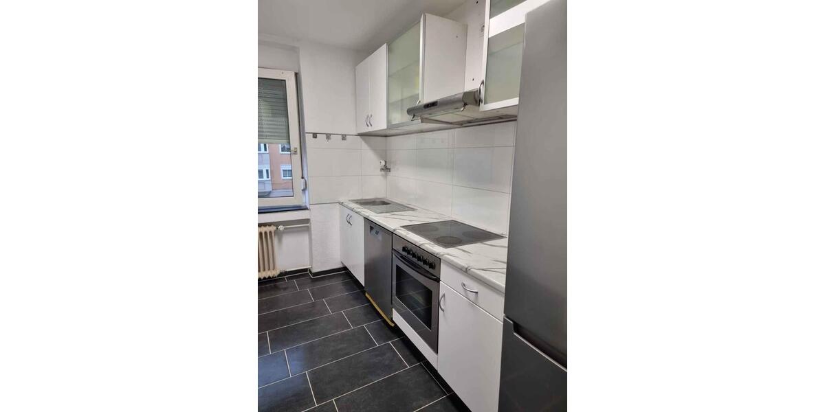 Wohnen auf Zeit Karlsruhe Mühlburg - 1 Zimmer, 12 m&sup2;, 399&euro; | Angebot:26335269