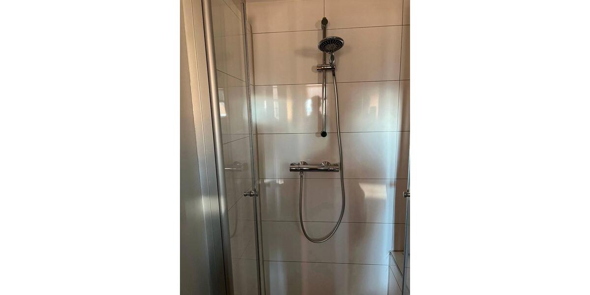 Wunderschöne, lichtdurchflutete 2 Zimmer Wohnung ab 01.04.2026 2 zimmer