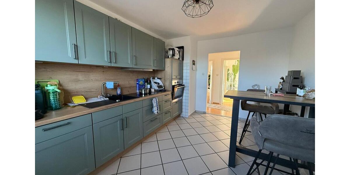 Etagenwohnung Lensahn - 5.5 Zimmer, 110 m&sup2;, 1.300&euro; | Angebot:26609937
