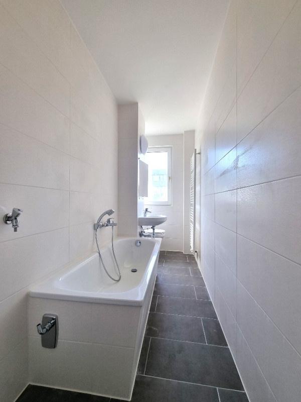 Komplett sanierte 2-Raumwohnung mit Balkon in ruhiger Wohnlage ab dem 01.12.2025 zu vermieten zimmer