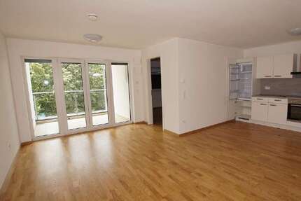 Wohnung Straubing - 2 Zimmer, 68 m&sup2;, 750&euro; | Angebot:25266362