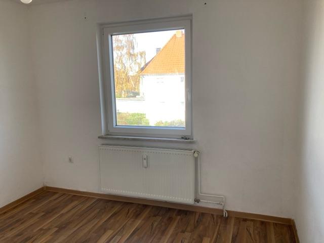 schöne Wohnung zum selber gestallten 2 zimmer