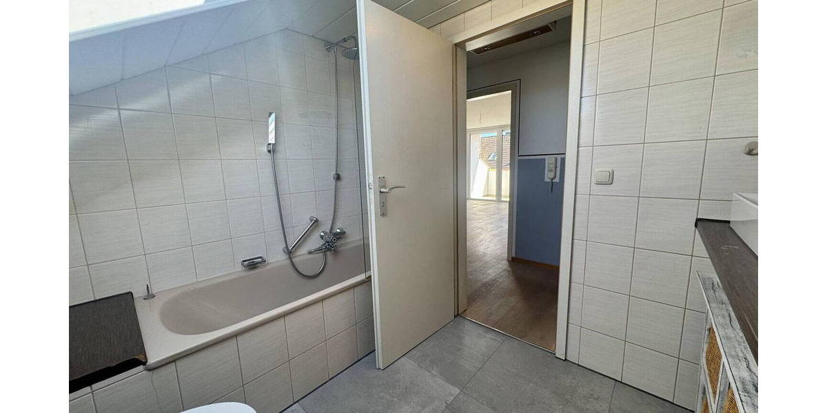 Etagenwohnung Bad Wörishofen Kirchdorf - 3 Zimmer, 85 m&sup2;, 850&euro; | Angebot:26290547