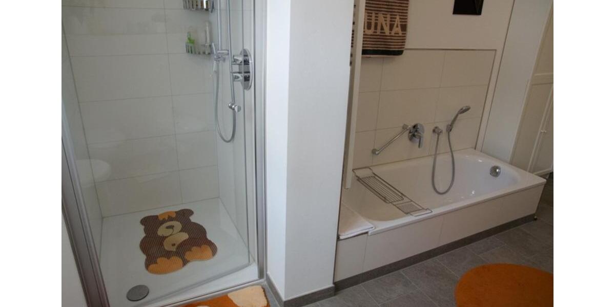 Erdgeschoßwohnung Wiehl - 3.5 Zimmer, 126 m&sup2;, 1.150&euro; | Angebot:24811520