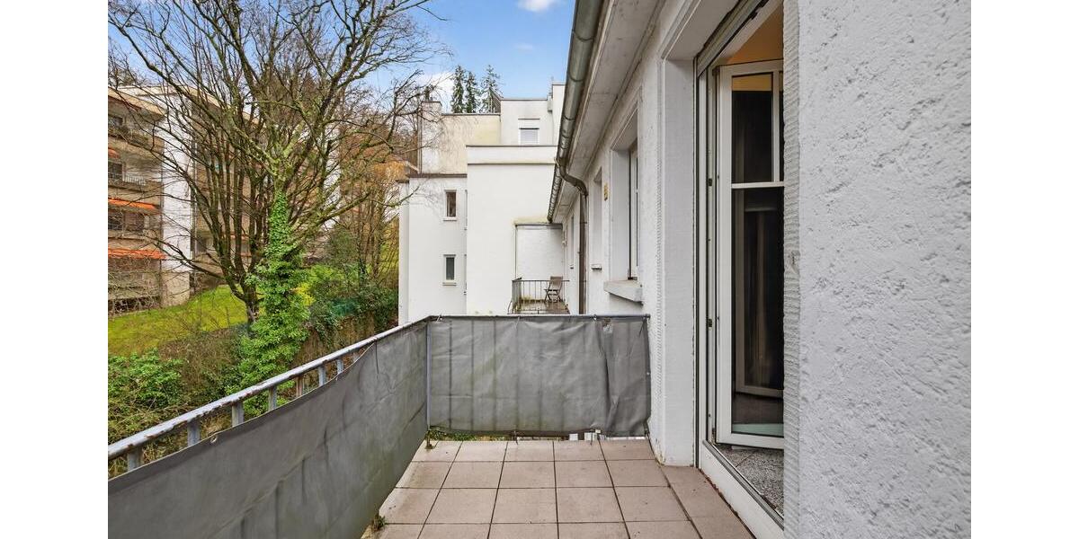 Etagenwohnung Baden-Baden Baden - 3 Zimmer, 135 m&sup2;, 1.500&euro; | Angebot:26296417