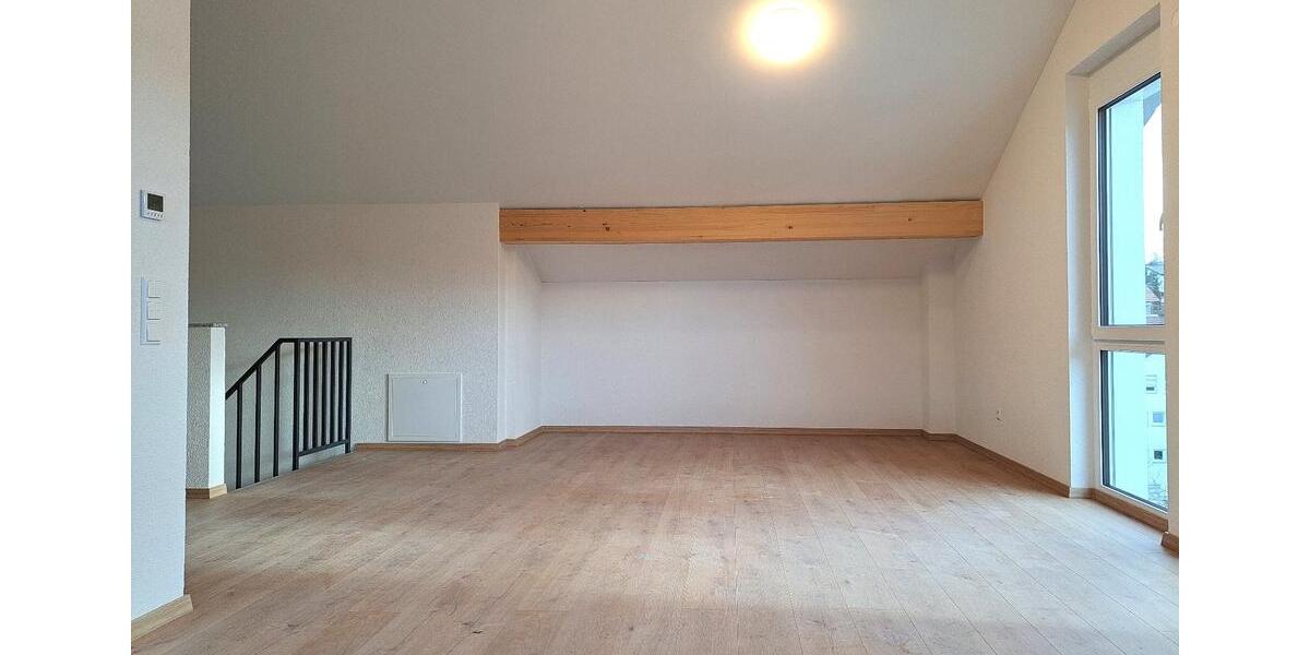 Moderne 3-Zimmer-Maisonette-Wohnung mit Balkon und Einbauküche 3 zimmer