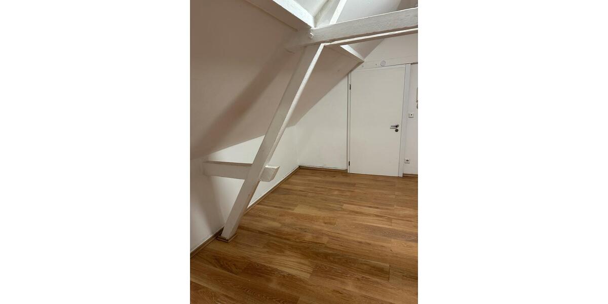 Dachgeschoßwohnung Viersen Sittard - 2 Zimmer, 55 m&sup2;, 600&euro; | Angebot:25138302