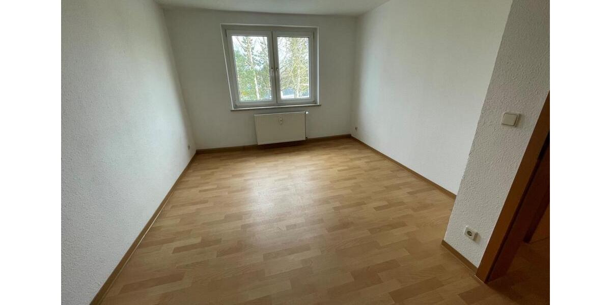 Etagenwohnung Borna - 5 Zimmer, 79 m&sup2;, 520&euro; | Angebot:25986956