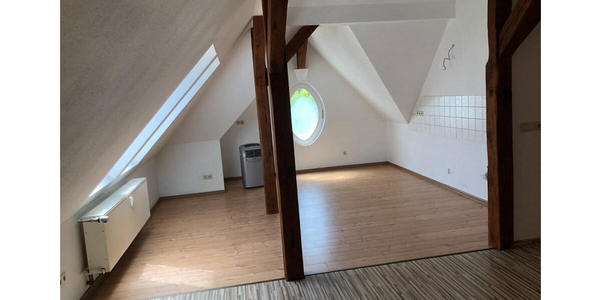 Dachgeschoßwohnung Bad Muskau - 4 Zimmer, 92 m&sup2;, 460&euro; | Angebot:20504106