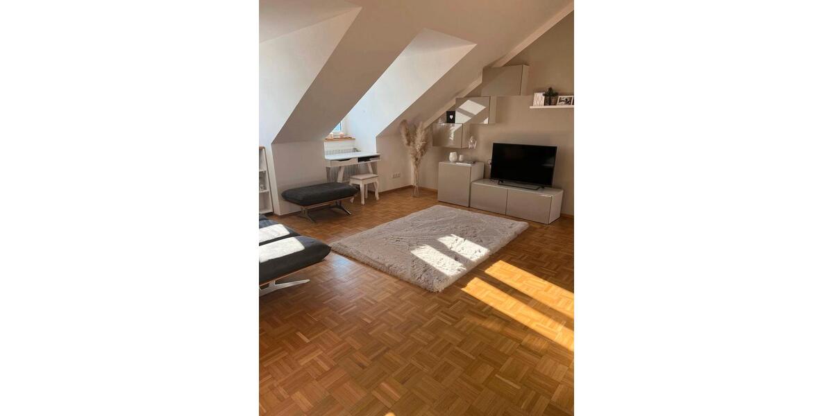 Wunderschöne, lichtdurchflutete 2 Zimmer Wohnung ab 01.04.2026 2 zimmer