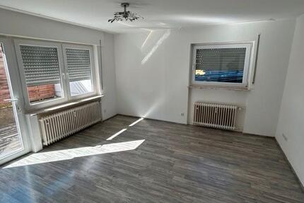 Wohnung Weinstadt - 3 Zimmer, 83 m&sup2;, 1.200&euro; | Angebot:26597552