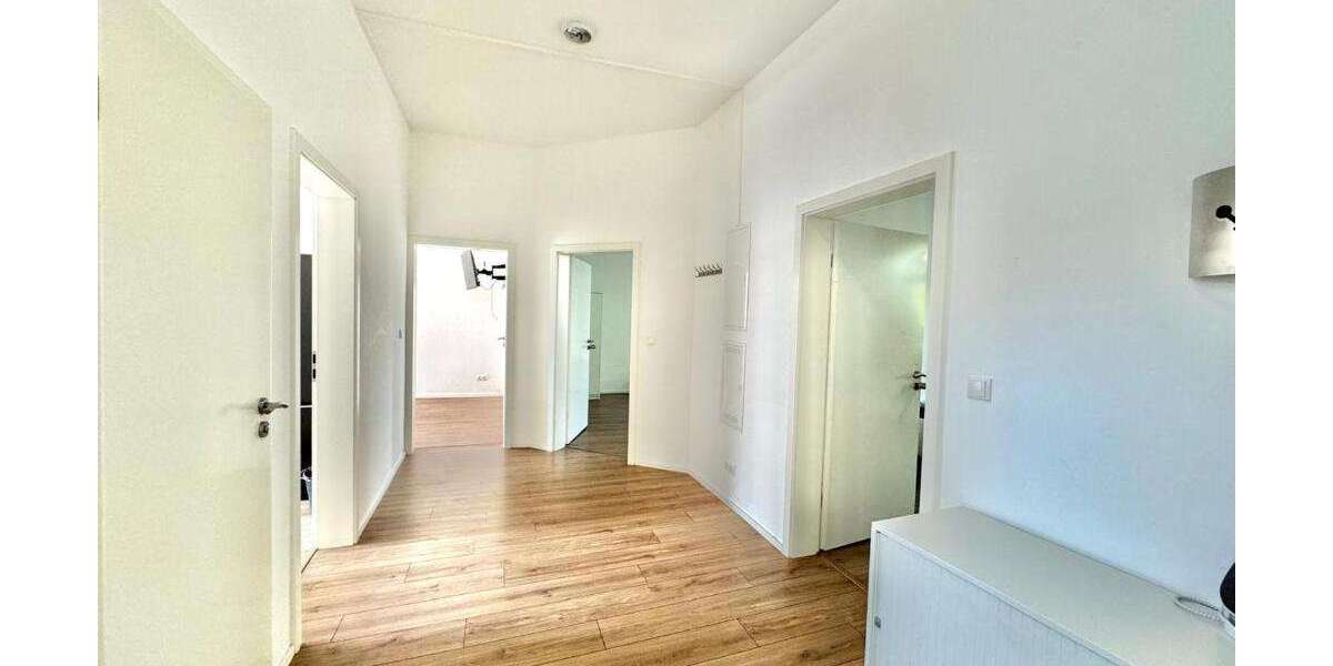 Etagenwohnung Frankfurt Unterliederbach - 5 Zimmer, 120 m&sup2;, 2.500&euro; | Angebot:24876947