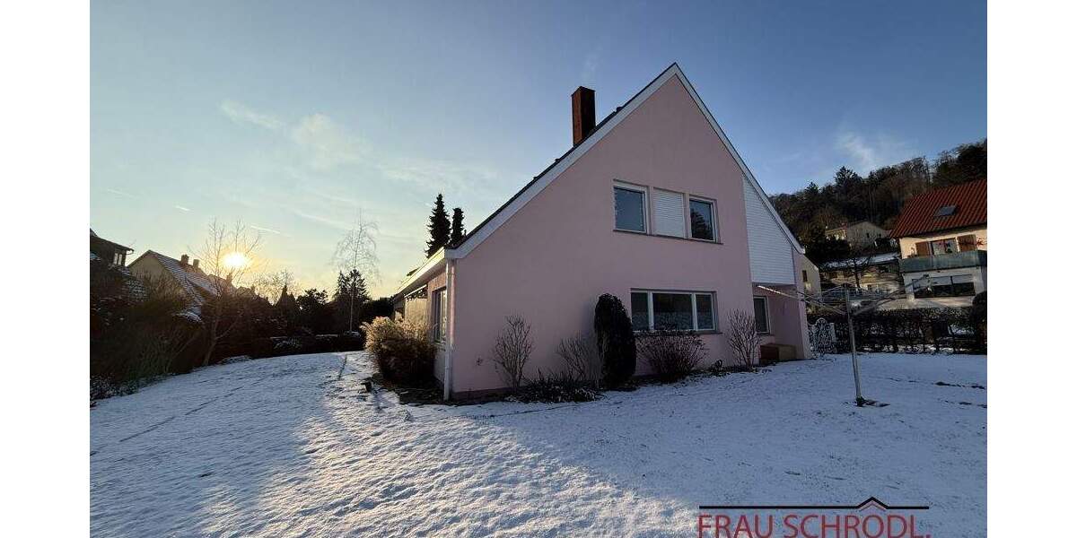 Charmantes Einfamilienhaus mit Garten in Gottmadingen - ideal für Paare & kleine Familien 6 zimmer