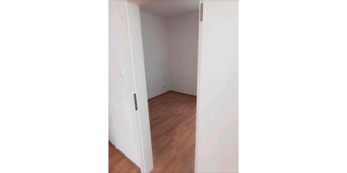 2 Zimmer Wohnung in Weende zimmer