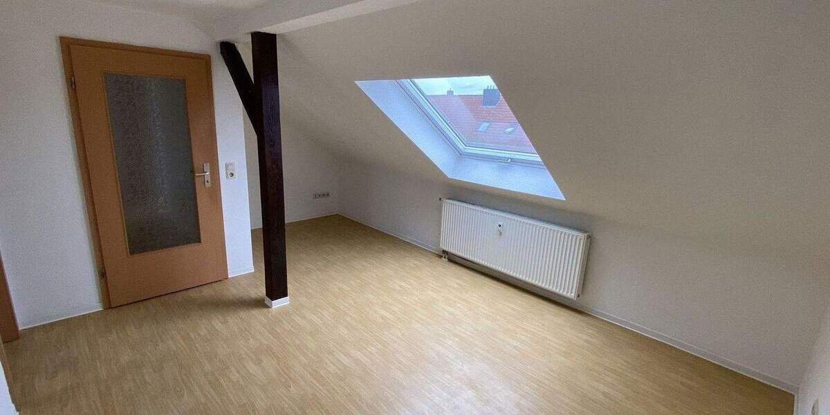 Etagenwohnung Köthen - 2 Zimmer, 57 m&sup2;, 290&euro; | Angebot:25044292
