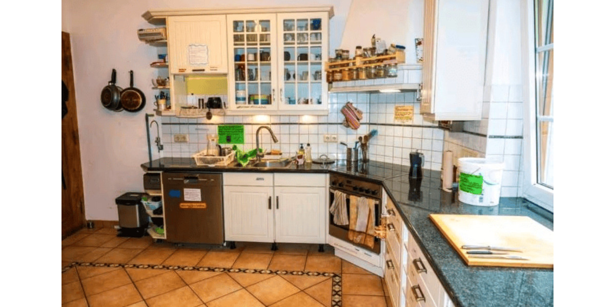 Wohnen auf Zeit Dieblich - 10 Zimmer, 400 m&sup2;, 600&euro; | Angebot:18957990