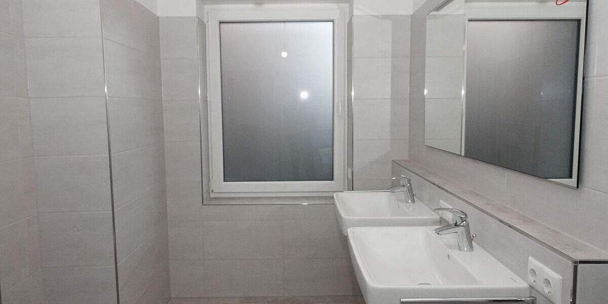 Etagenwohnung Wiesmoor Wiesederfehn - 3 Zimmer, 93 m&sup2;, 1.030&euro; | Angebot:24735791