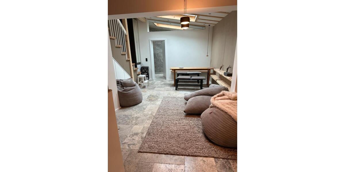 Einfamilienhaus Zülpich - 2 Zimmer, 76 m&sup2;, 1.650&euro; | Angebot:26065149