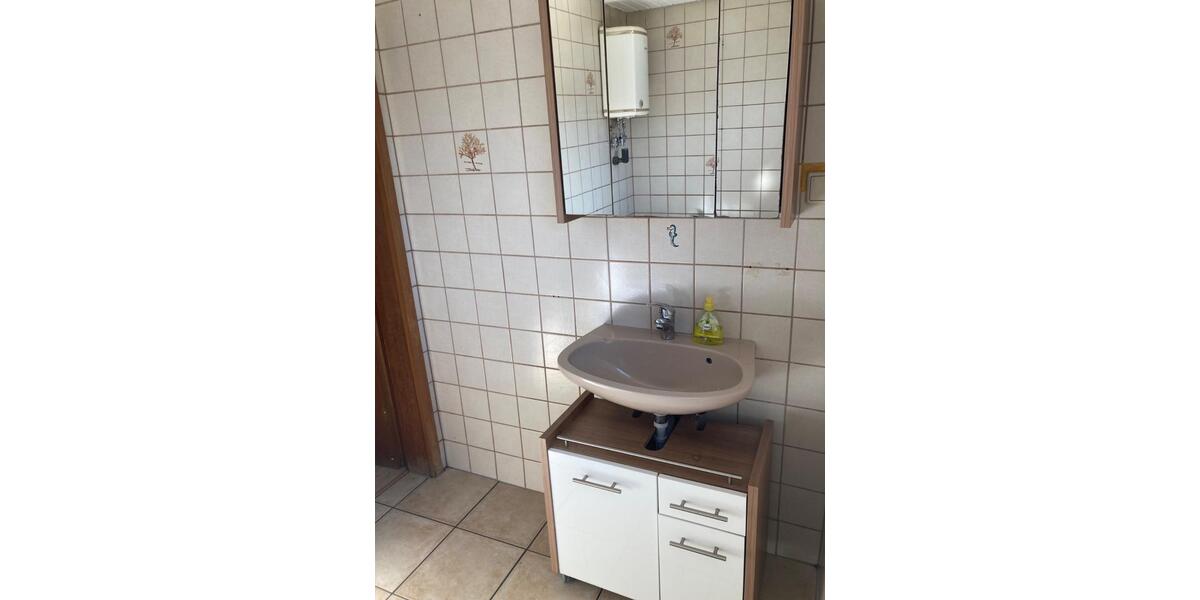 Dachgeschoßwohnung Losheim am See - 2 Zimmer, 50 m&sup2;, 400&euro; | Angebot:26560633