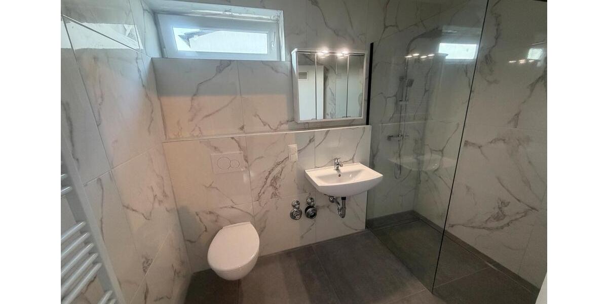 Etagenwohnung Ludwigshafen am Rhein Ludwigshafen-Oggersheim - 3 Zimmer, 96 m&sup2;, 1.290&euro; | Angebot:25934717