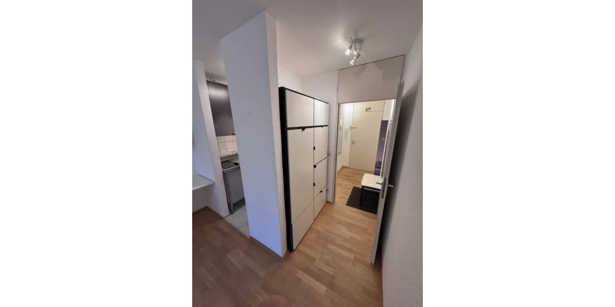 Etagenwohnung Kempten (Allgäu) - 1 Zimmer, 28 m&sup2;, 570&euro; | Angebot:25833061