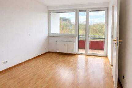 Wohnung Kusel - 3 Zimmer, 67 m&sup2;, 640&euro; | Angebot:25806707