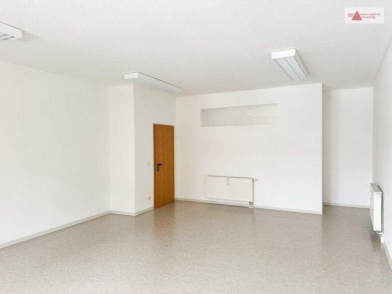 Gewerbeobjekt Kirchberg Burkersdorf - 5 Zimmer, 800&euro; | Angebot:25776720