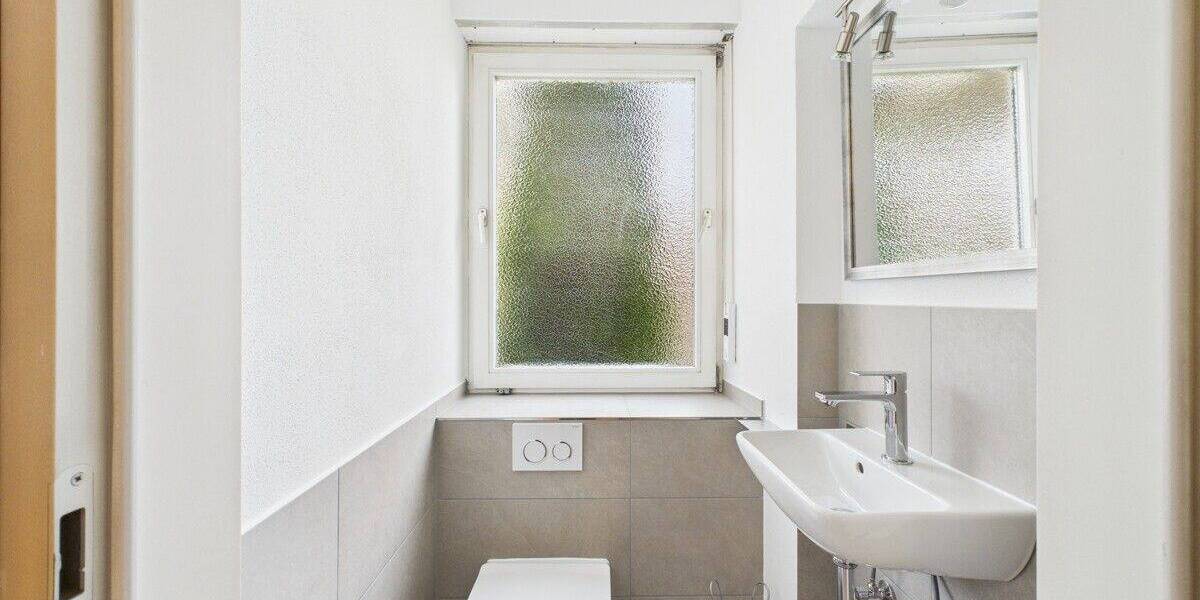 Doppelhaushälfte Germering - 4 Zimmer, 157 m&sup2;, 2.500&euro; | Angebot:25776521