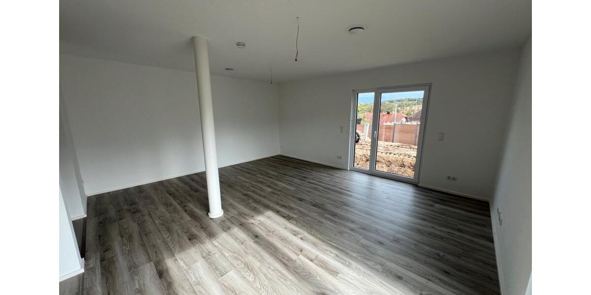 Doppelhaushälfte Dielheim - 4 Zimmer, 130 m&sup2;, 2.100&euro; | Angebot:25831362