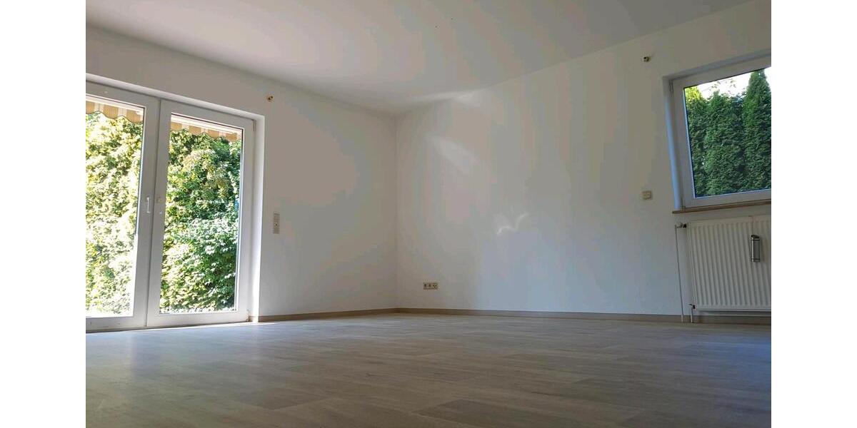 Erdgeschoßwohnung Hude (Oldenburg) - 3.5 Zimmer, 80 m&sup2;, 750&euro; | Angebot:26126274