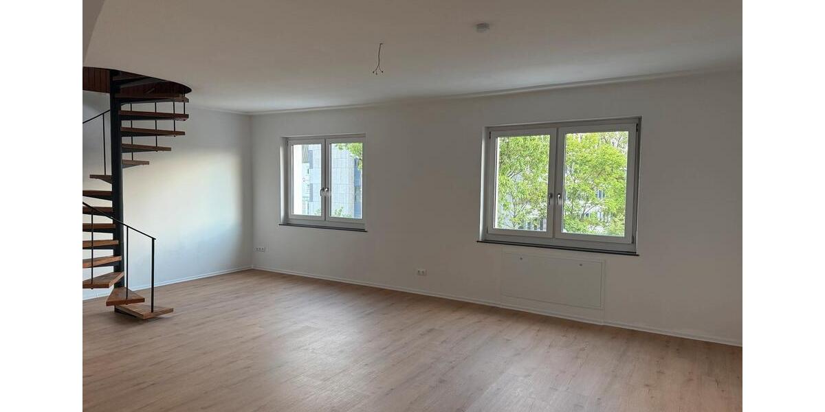 Maisonettenwohnung Schwandorf - 4.5 Zimmer, 117 m&sup2;, 1.190&euro; | Angebot:26706057