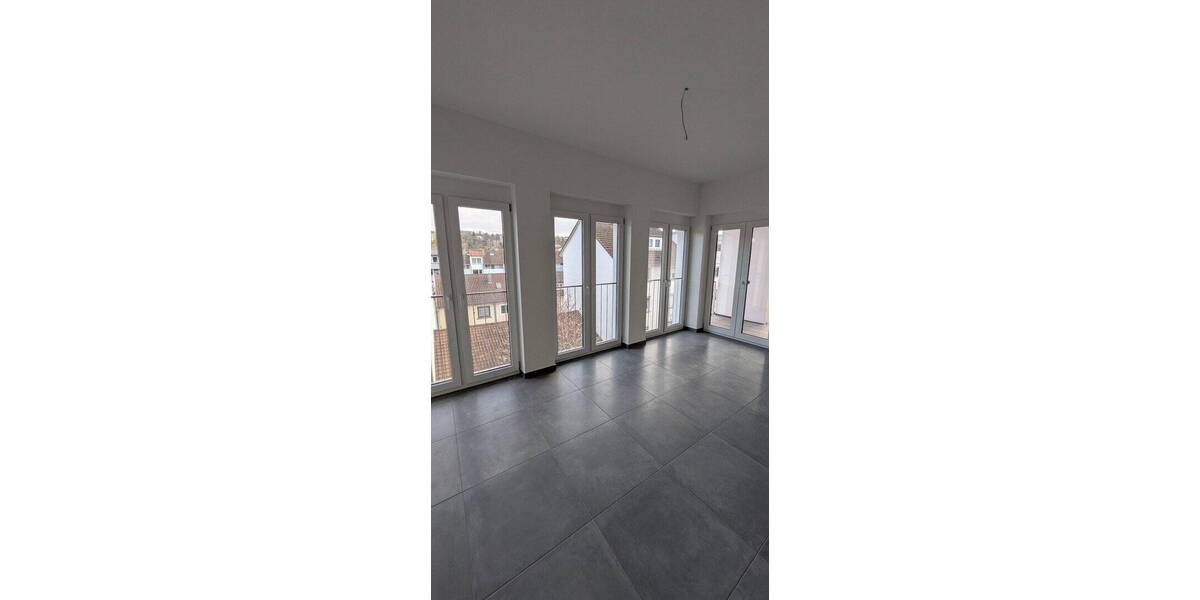 Etagenwohnung Pforzheim Oststadt - 3 Zimmer, 115 m&sup2;, 1.140&euro; | Angebot:26165029