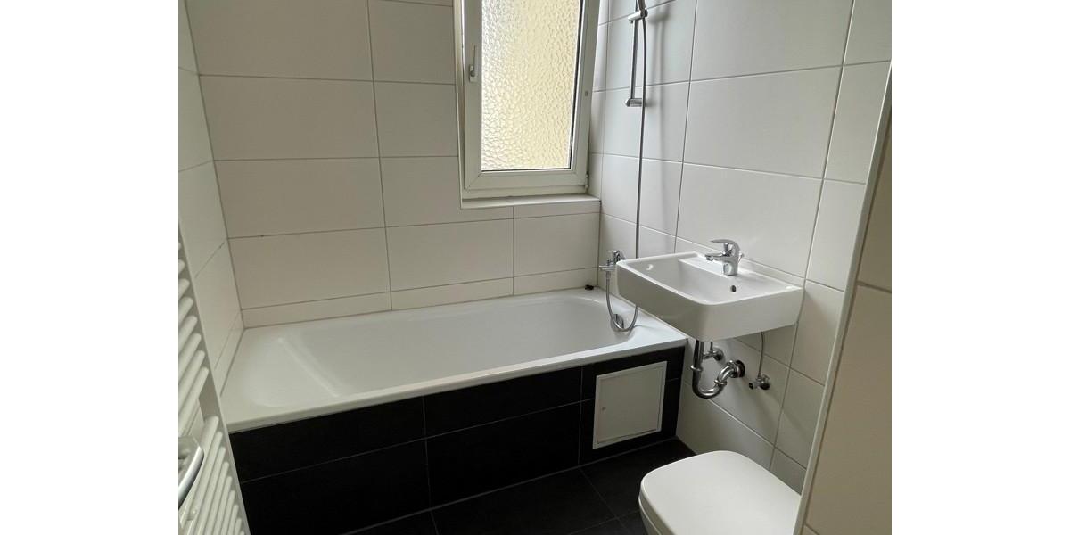Etagenwohnung Offenbach am Main Bieberer Berg - 3 Zimmer, 70 m&sup2;, 780&euro; | Angebot:26003340