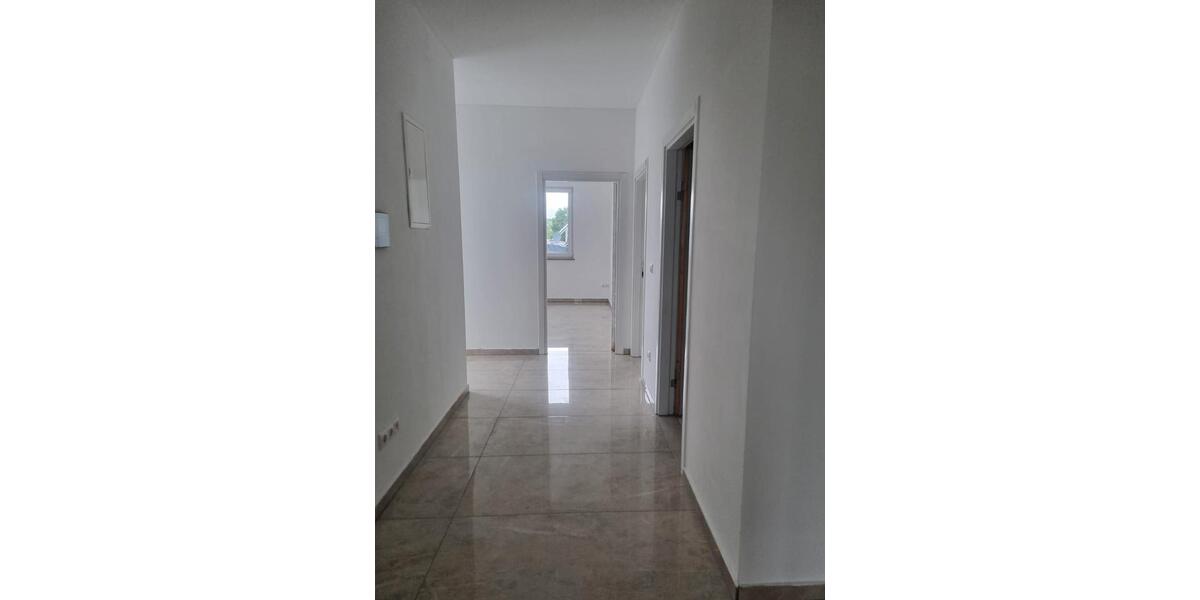 Etagenwohnung Wetzlar Altenberger Straße - 3 Zimmer, 105 m&sup2;, 1.100&euro; | Angebot:26494172