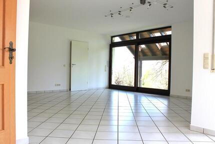 Wohnung Blieskastel - 3 Zimmer, 95 m&sup2;, 830&euro; | Angebot:26167112