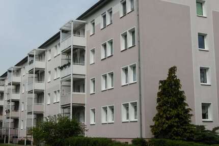 Wohnung Forst (Lausitz) - 2 Zimmer, 46 m&sup2;, 277&euro; | Angebot:23663295