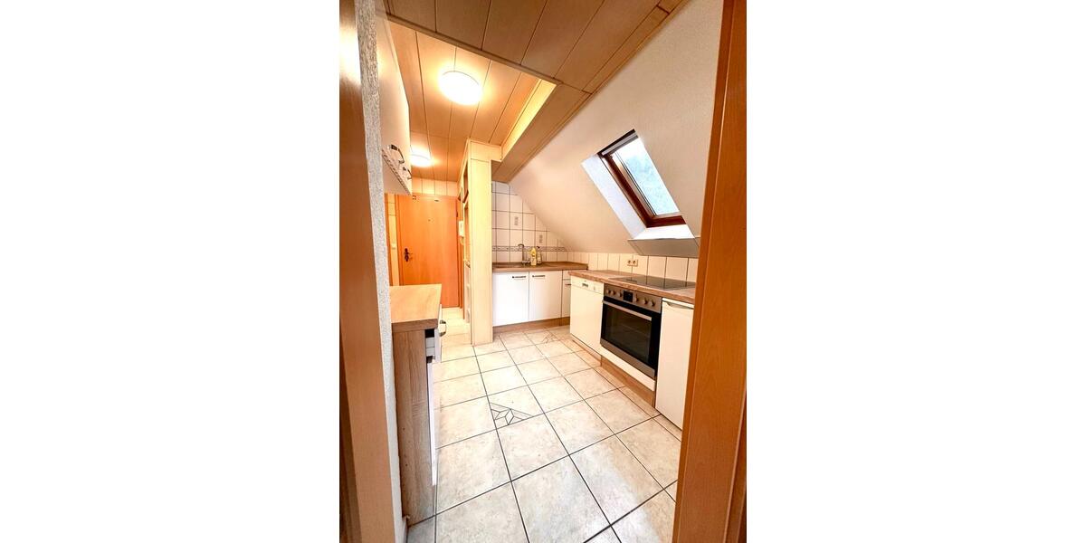 Dachgeschoßwohnung Villingen-Schwenningen Schwenningen - 2 Zimmer, 42 m&sup2;, 460&euro; | Angebot:25220898